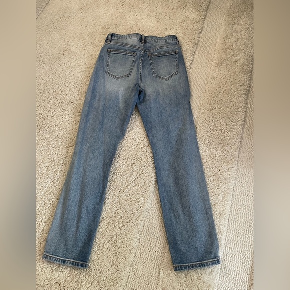 High Waisted Distressed Mom Jeans - Picture 8 of 8